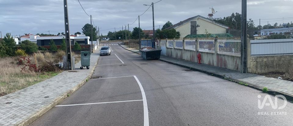 Terreno urbano em Quinta do Anjo de 530 m²