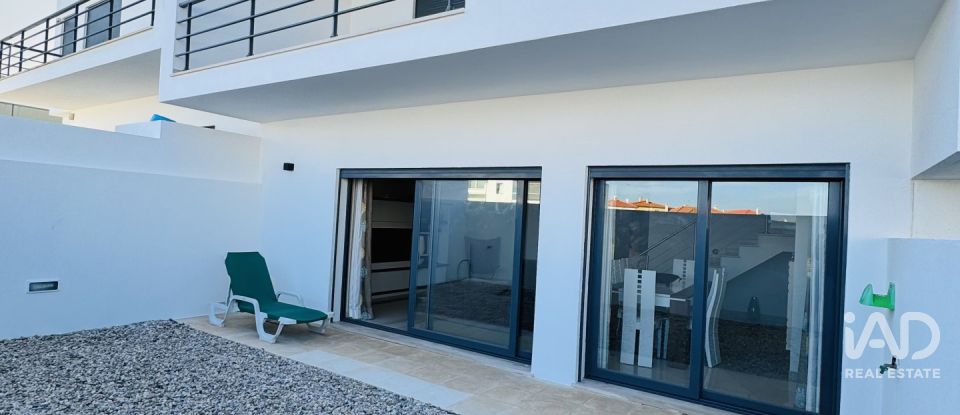 Moradia T3 em Lourinhã e Atalaia de 176 m²