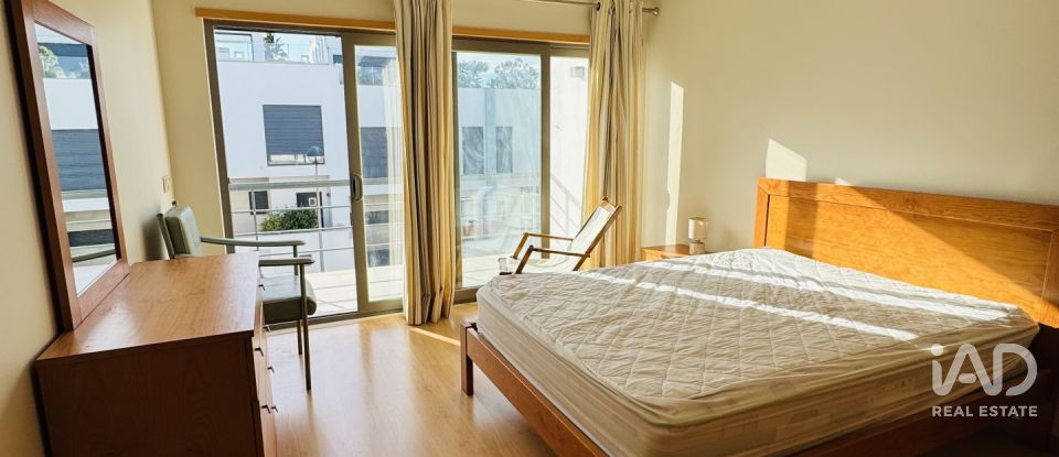 Moradia T3 em Lourinhã e Atalaia de 176 m²