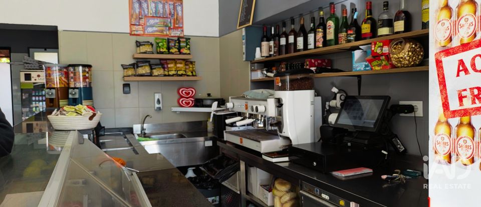 Boutique/Local commercial à Estremoz (Santa Maria e Santo André) de 121 m²