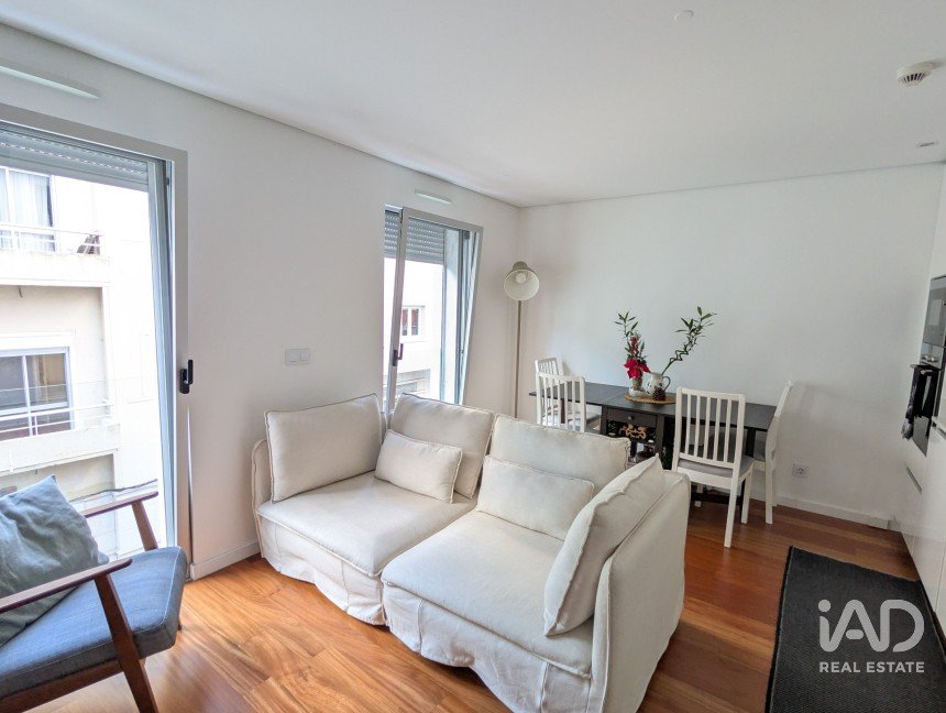 Appartement T1 à Santo António de 58 m²
