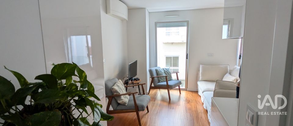 Appartement T1 à Santo António de 58 m²