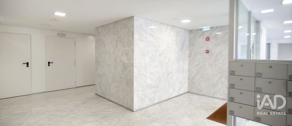 Appartement T1 à Santo António de 58 m²