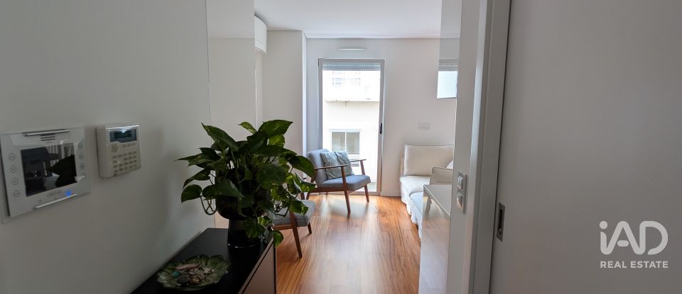 Appartement T1 à Santo António de 58 m²
