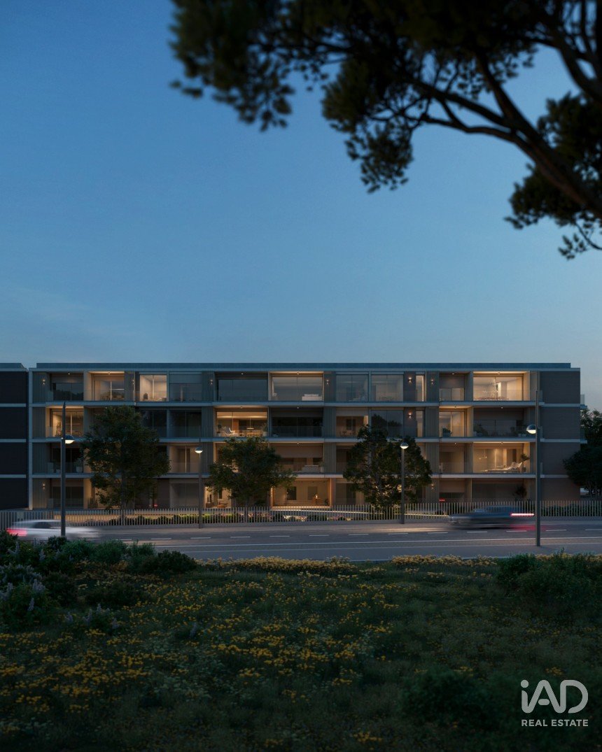 Apartamento T1 em São Félix da Marinha de 72 m²