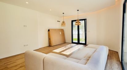House T4 in Quinta do Conde of 141 m²