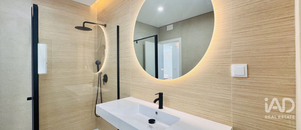 Moradia T4 em Quinta do Conde de 141 m²