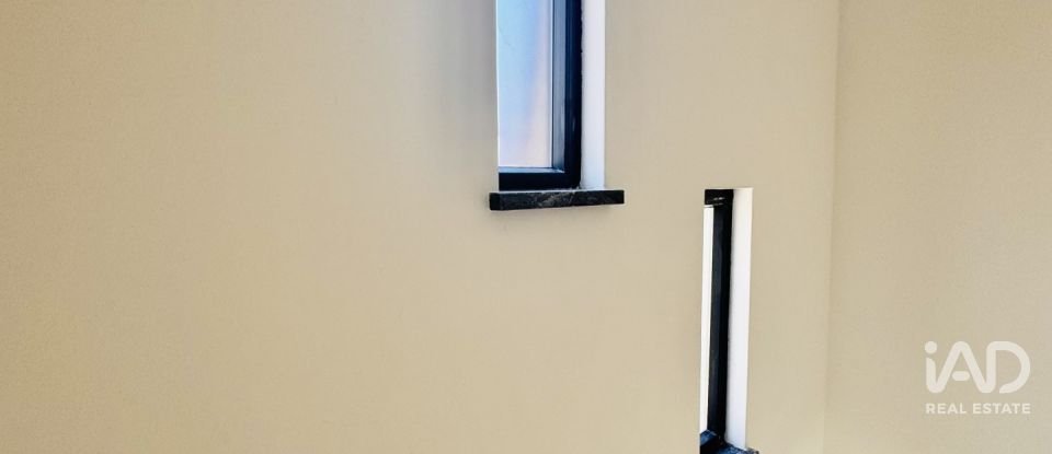 Moradia T4 em Quinta do Conde de 141 m²