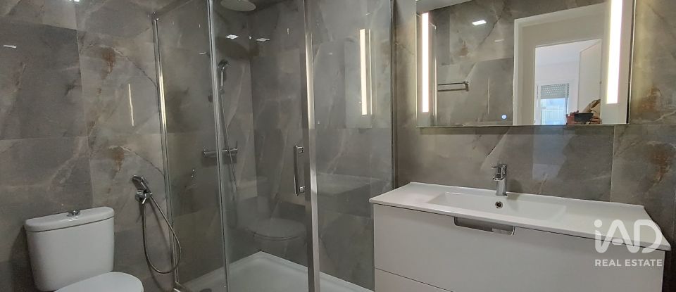 Apartamento T3 em Almada, Cova da Piedade, Pragal e Cacilhas de 85 m²