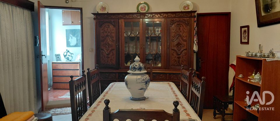 Moradia T4 em Unhais da Serra de 120 m²