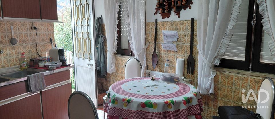 Moradia T4 em Unhais da Serra de 120 m²