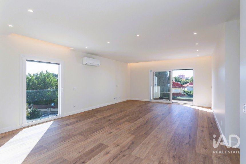 Apartamento T3 em Cascais e Estoril de 156 m²