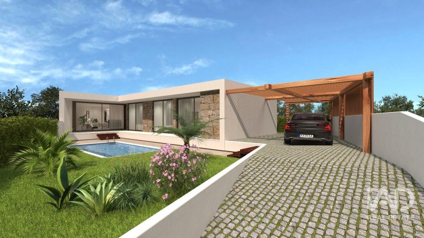 Terreno em Foz do Sousa e Covelo de 3 200 m²