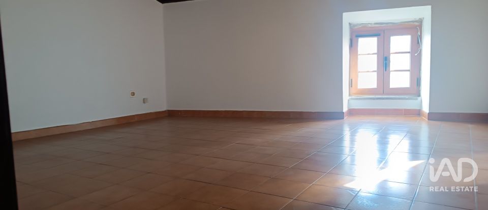 Casa / moradia T4 em Trancoso (São Pedro e Santa Maria) e Souto Maior de 108 m²