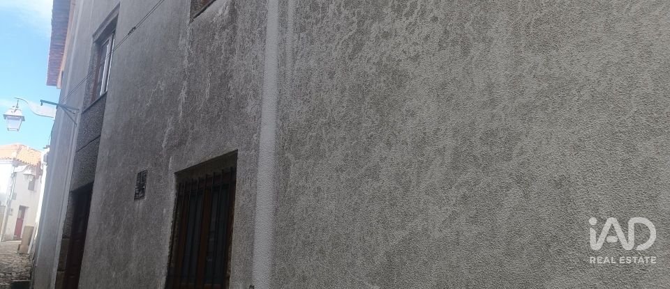 Casa / moradia T4 em Trancoso (São Pedro e Santa Maria) e Souto Maior de 108 m²