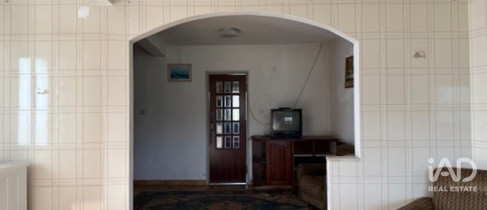 Lodge T3 in Marinha Grande of 108 m²