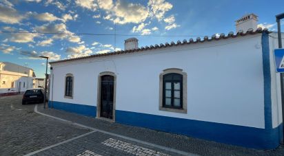 Maison T4 à Santa Clara-a-Nova e Gomes Aires de 326 m²