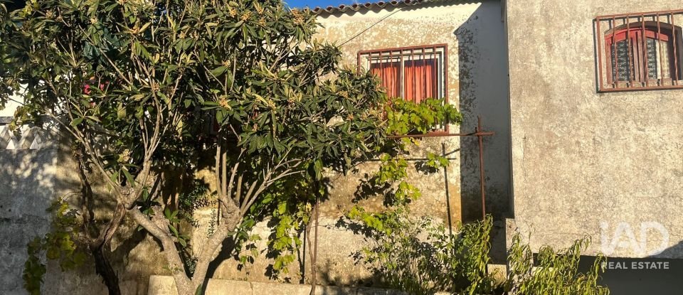 Maison T4 à Santa Clara-a-Nova e Gomes Aires de 326 m²