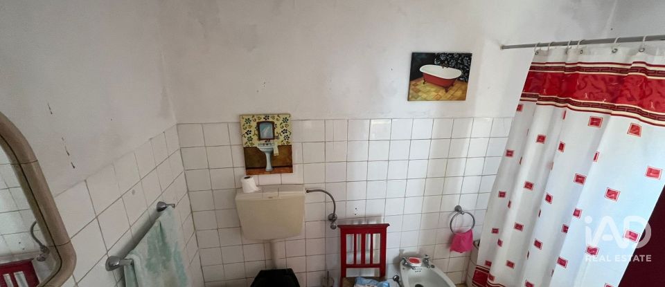 Maison T4 à Santa Clara-a-Nova e Gomes Aires de 326 m²