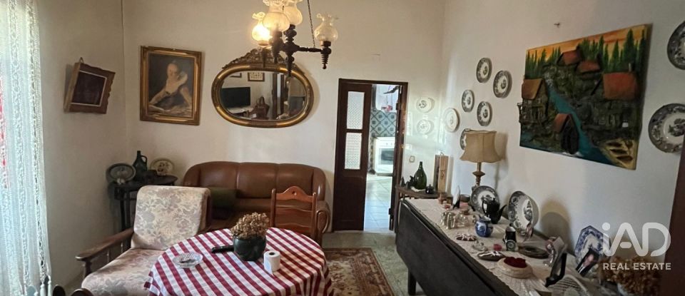 Maison T4 à Santa Clara-a-Nova e Gomes Aires de 326 m²