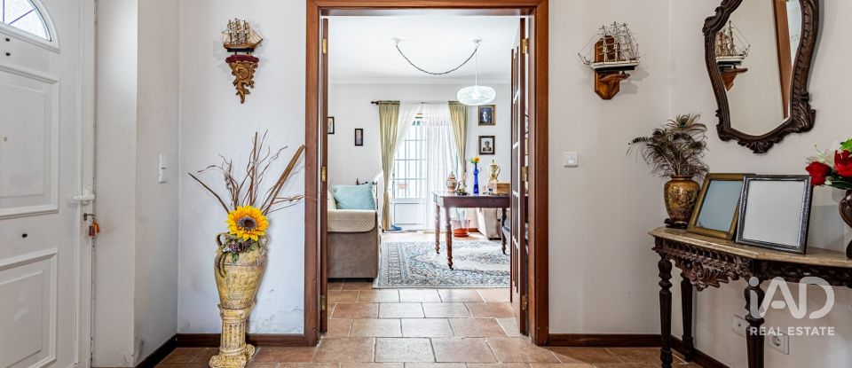 Maison T3 à Nadadouro de 139 m²