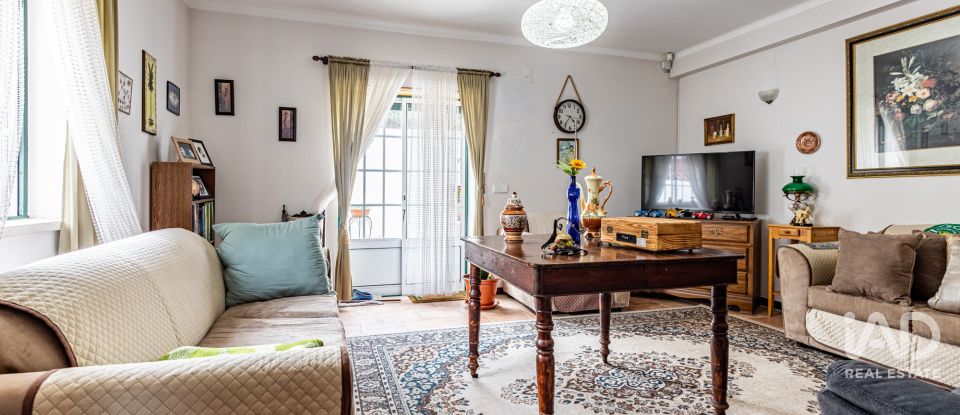 Maison T3 à Nadadouro de 139 m²