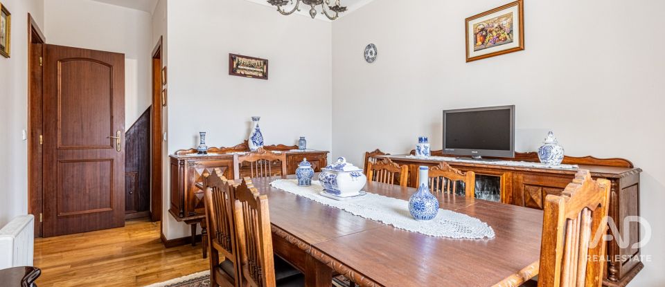 Maison T3 à Nadadouro de 139 m²