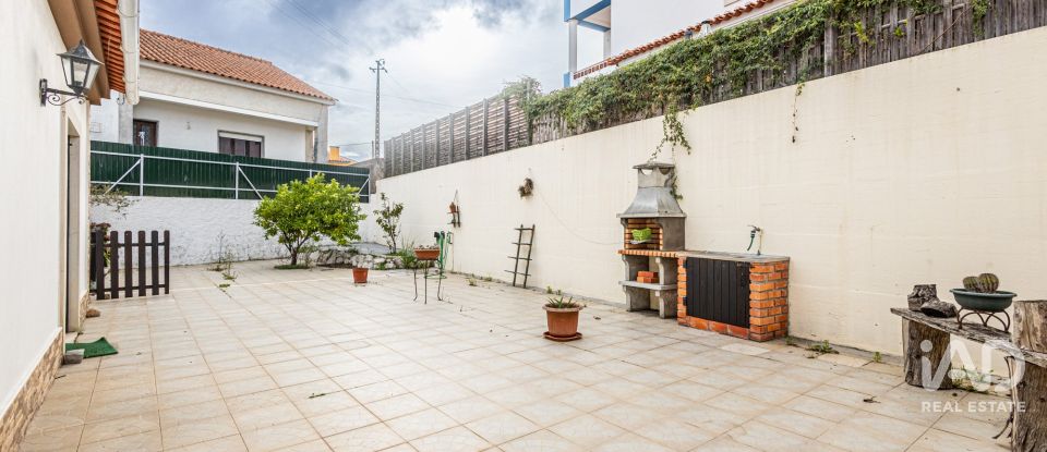 Maison T3 à Nadadouro de 139 m²