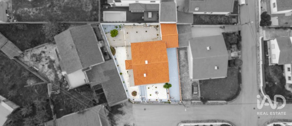 Maison T3 à Nadadouro de 139 m²