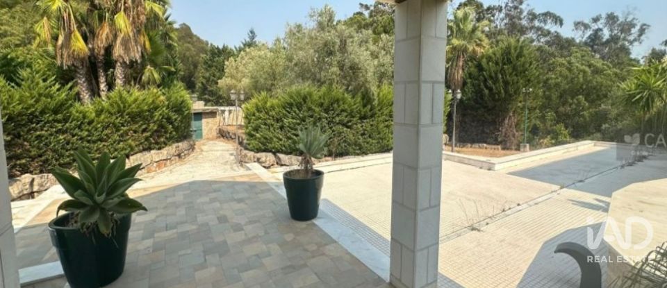 Moradia T6 em Queluz e Belas de 1 163 m²