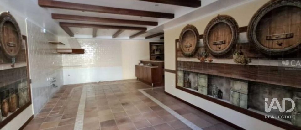 Moradia T6 em Queluz e Belas de 1 163 m²