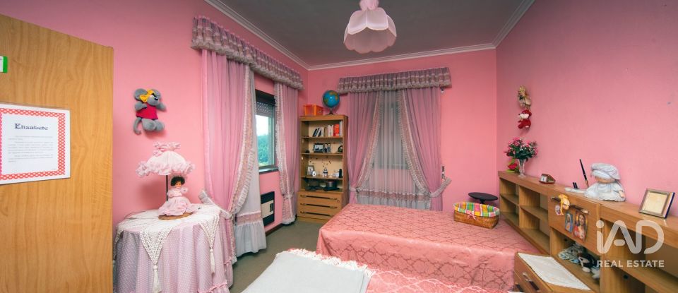 Maison T3 à Semide e Rio Vide de 236 m²