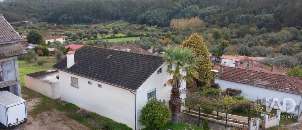 Maison T3 à Semide e Rio Vide de 236 m²