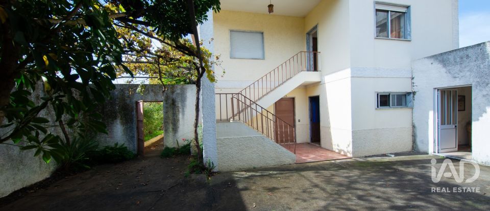 Maison T3 à Semide e Rio Vide de 236 m²