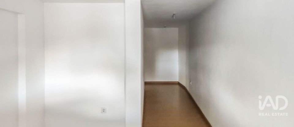 Boutique/Local commercial à Marinha Grande de 45 m²