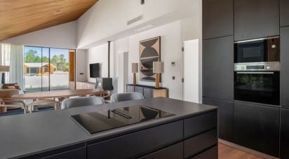 House T2 in Amoreira of 158 m²