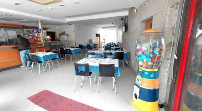 Boutique/Local commercial à Castro Laboreiro e Lamas de Mouro de 252 m²