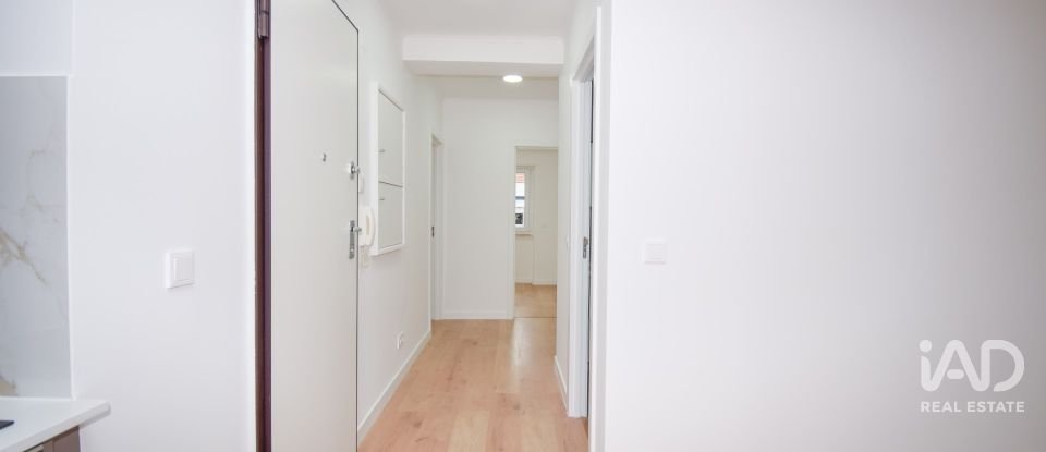 Apartamento T3 em Massamá e Monte Abraão de 75 m²