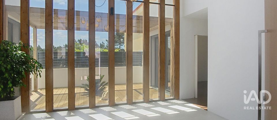 Moradia térrea T4 em Silveira de 250 m²