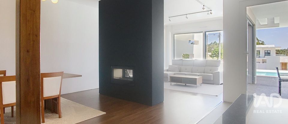 Moradia térrea T4 em Silveira de 250 m²