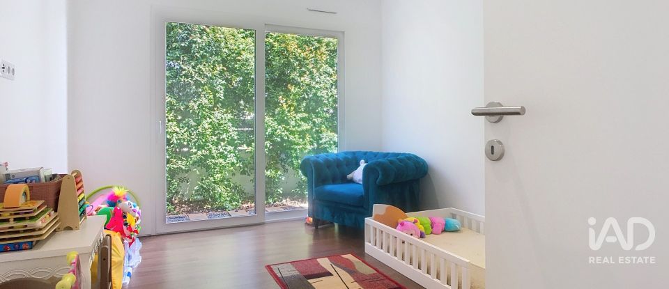 Moradia térrea T4 em Silveira de 250 m²