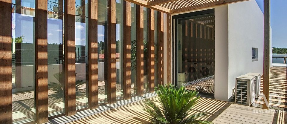 Moradia térrea T4 em Silveira de 250 m²