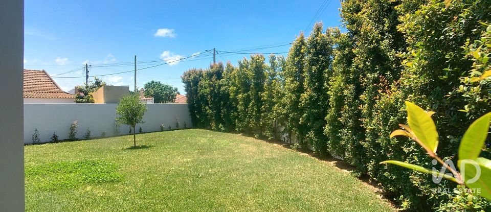 Moradia térrea T4 em Silveira de 250 m²