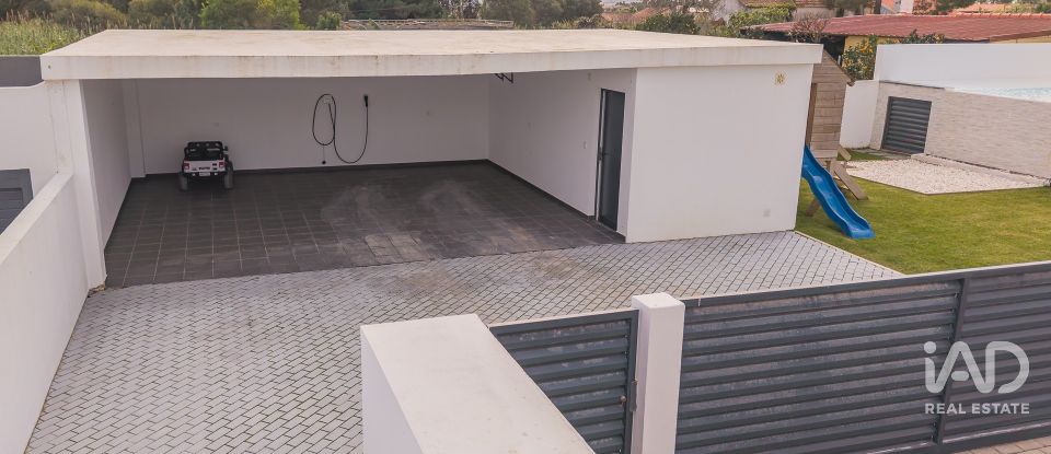Moradia térrea T4 em Silveira de 250 m²