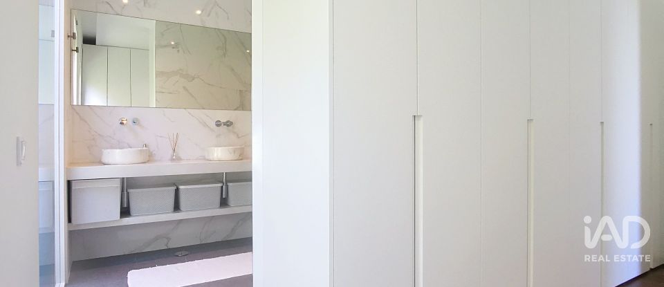 Moradia térrea T4 em Silveira de 250 m²