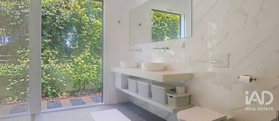 Moradia térrea T4 em Silveira de 250 m²