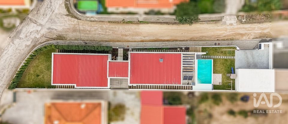 Moradia térrea T4 em Silveira de 250 m²