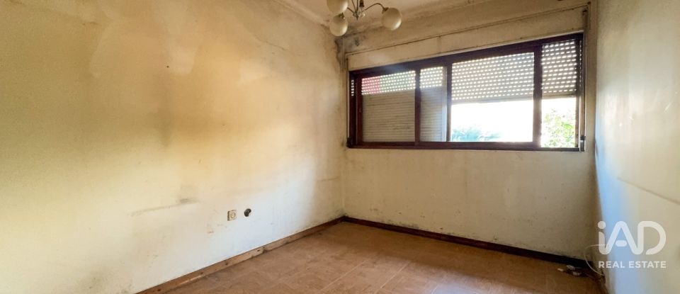 Andar de moradia  T2 em Mafamude e Vilar do Paraíso de 49 m²