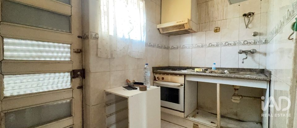 Andar de moradia  T2 em Mafamude e Vilar do Paraíso de 49 m²