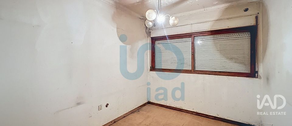 Andar de moradia  T2 em Mafamude e Vilar do Paraíso de 49 m²